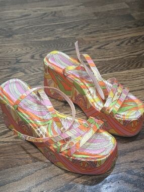 Psychedelic Floral Platform Wedge Sandals Multicolor Size 7.5